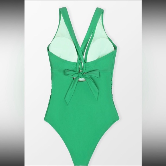 Daiquiri Ice Emerald Tummy Control Plus Size 3X Supportive One-piece Swimsuit - Picture 6 of 7